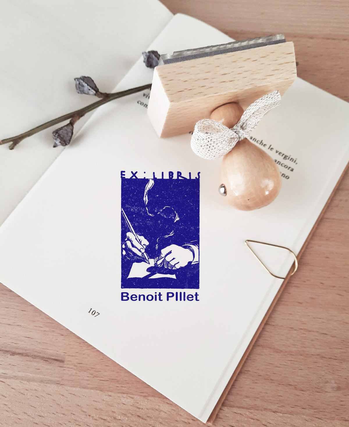 PERSONALIZED EX LIBRIS STAMP - Writing Hands