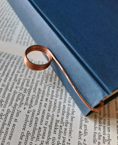 Handmade Hammered Copper Ring Bookmark – Finger Book Holder