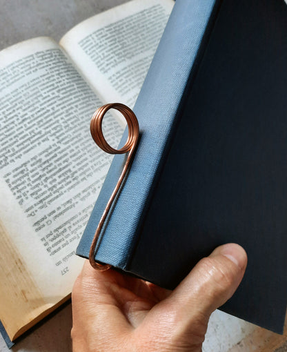 Handmade Hammered Copper Ring Bookmark – Finger Book Holder