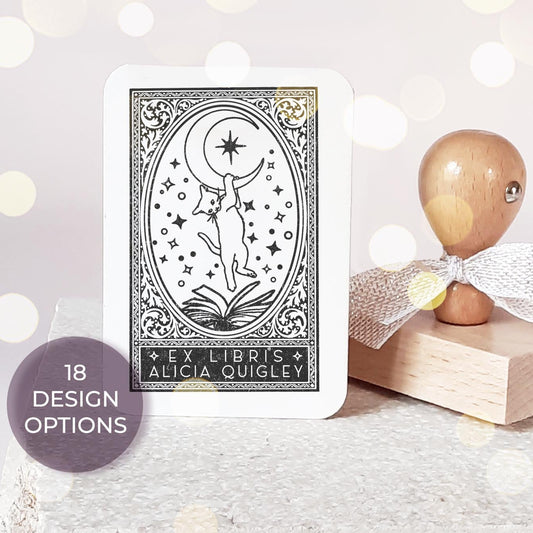 book lover gift
gift for reading
reading book
book present
from library
library plate
personal
reading gift
book collector
ex libris stamp
custom book stamp
cat lover
cat person gift