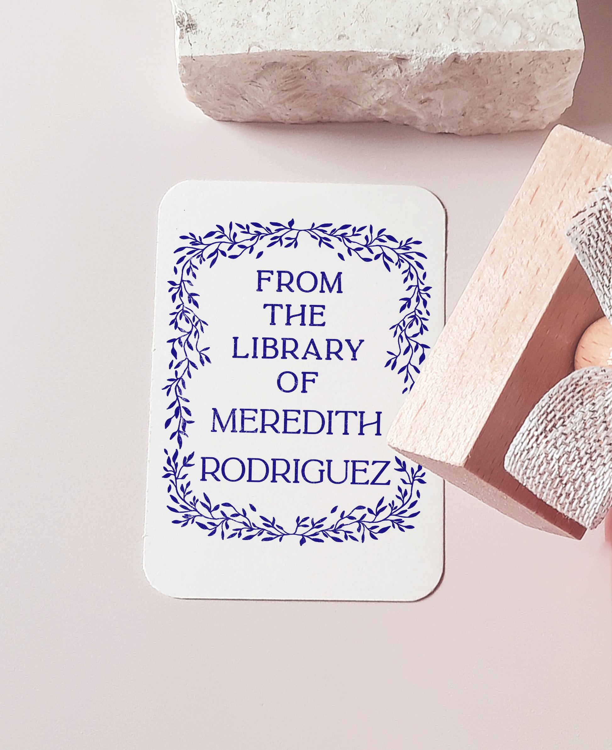Bookworm Personalized Book Stamp BookLover Floral Wreath Ex Libris Bookish Collectible Library Stamp
ex libris stamp
Floral library gift
personalized stamp
book lover gift
library bookplate
unique book stamp
Floral book gift
Leaves wreath stamp
bibliophile gift
custom bookplate
book stamp for her
Romantic ex libris
bookish gift idea